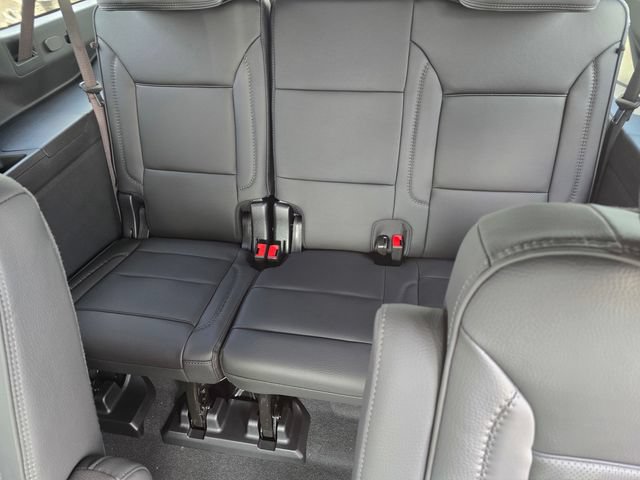 New 2026 GMC Yukon XL Denali RWD image 9