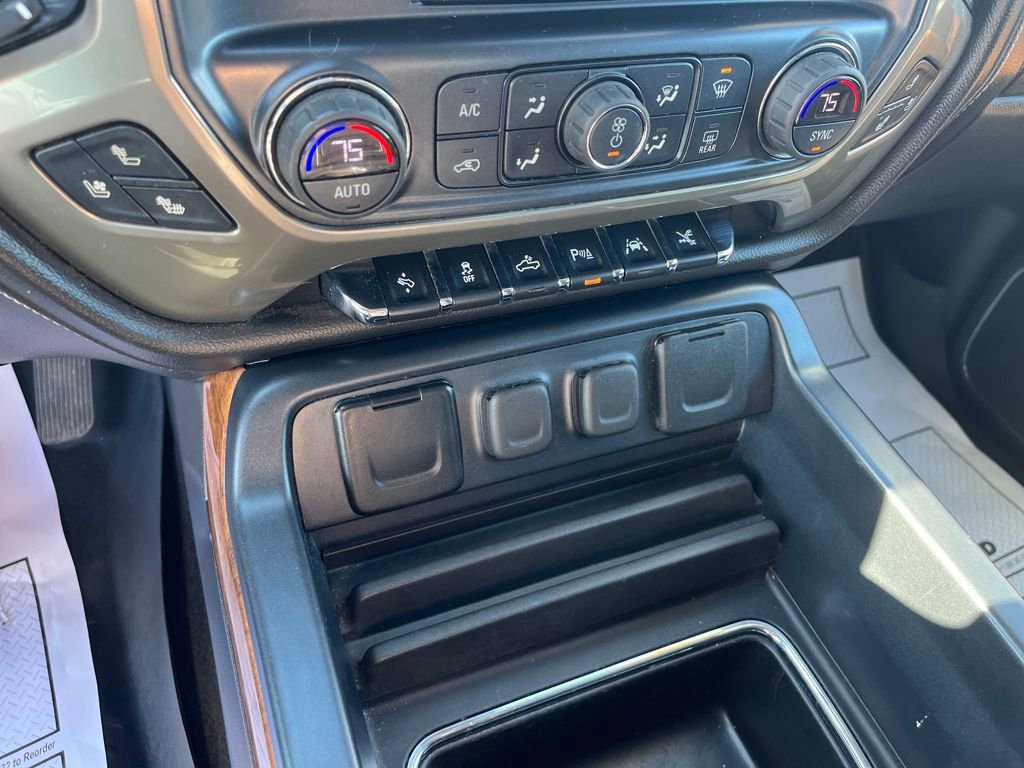 Used 2017 Chevrolet Silverado 1500 High Country image 16