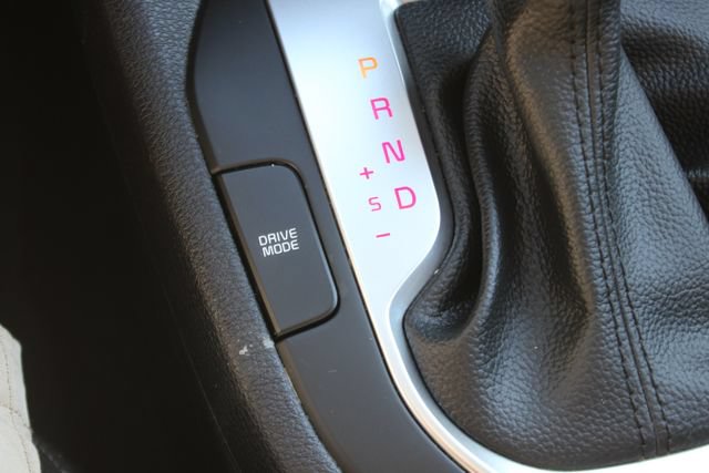Used 2023 Kia Forte LXS FWD image 10