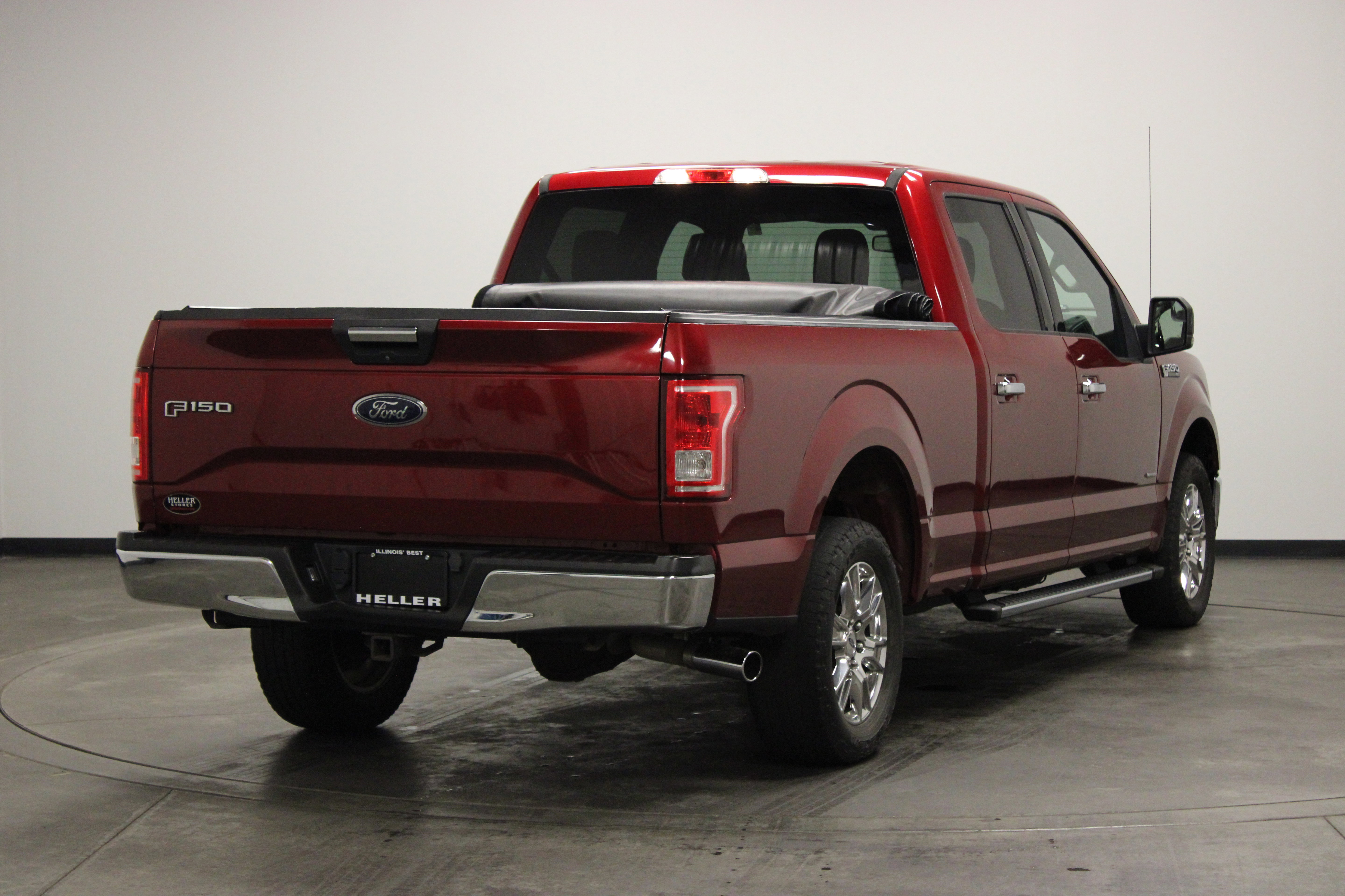 Used 2016 Ford F150 XLT w/ Equipment Group 301A Mid RWD image 8