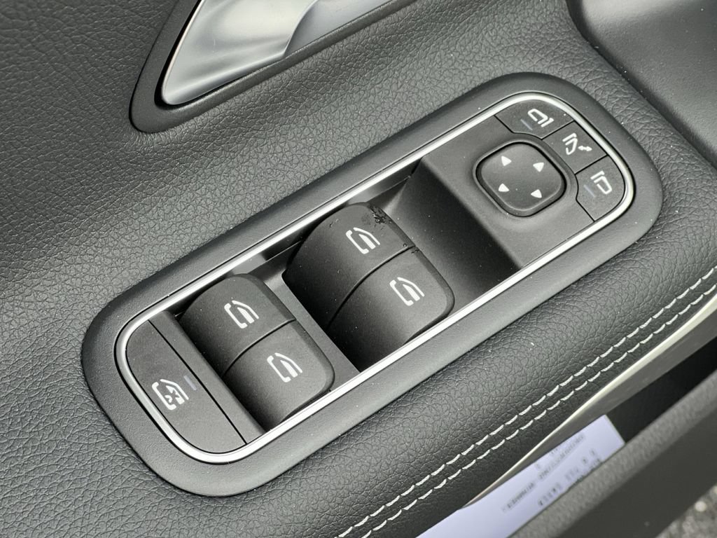 Certified 2026 Mercedes-Benz CLA 250 4MATIC image 13