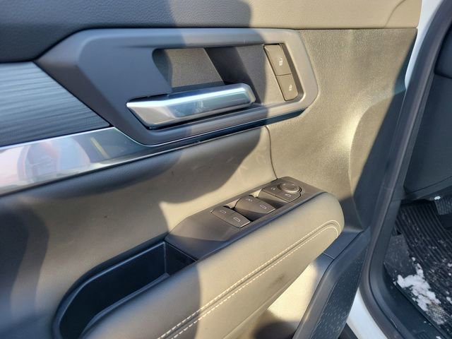 New 2026 GMC Terrain Elevation w/ Technology Package II image 15