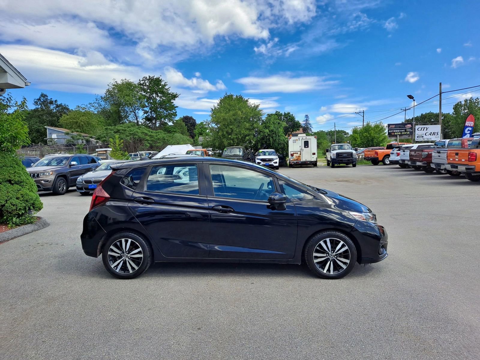 Used 2018 Honda Fit EX image 4