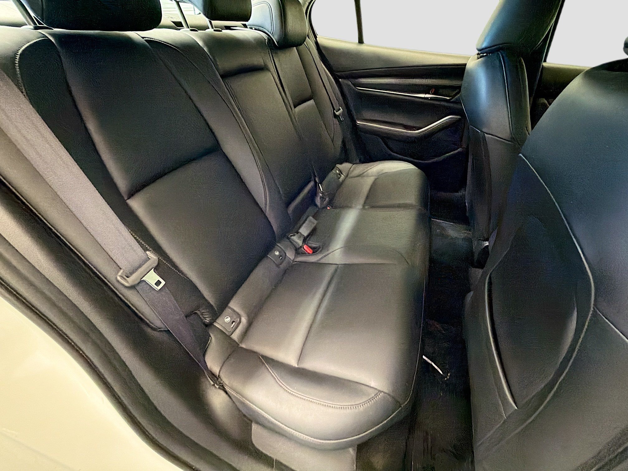 Used 2019 MAZDA MAZDA3 Sedan FWD image 13