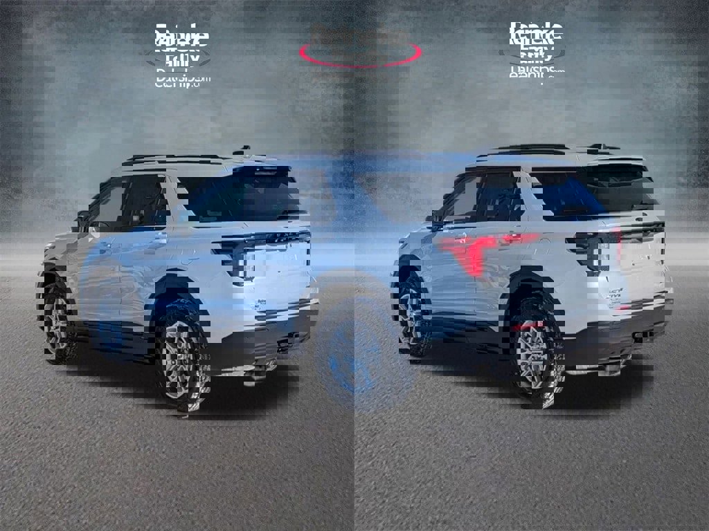 New 2026 Ford Explorer Active image 8