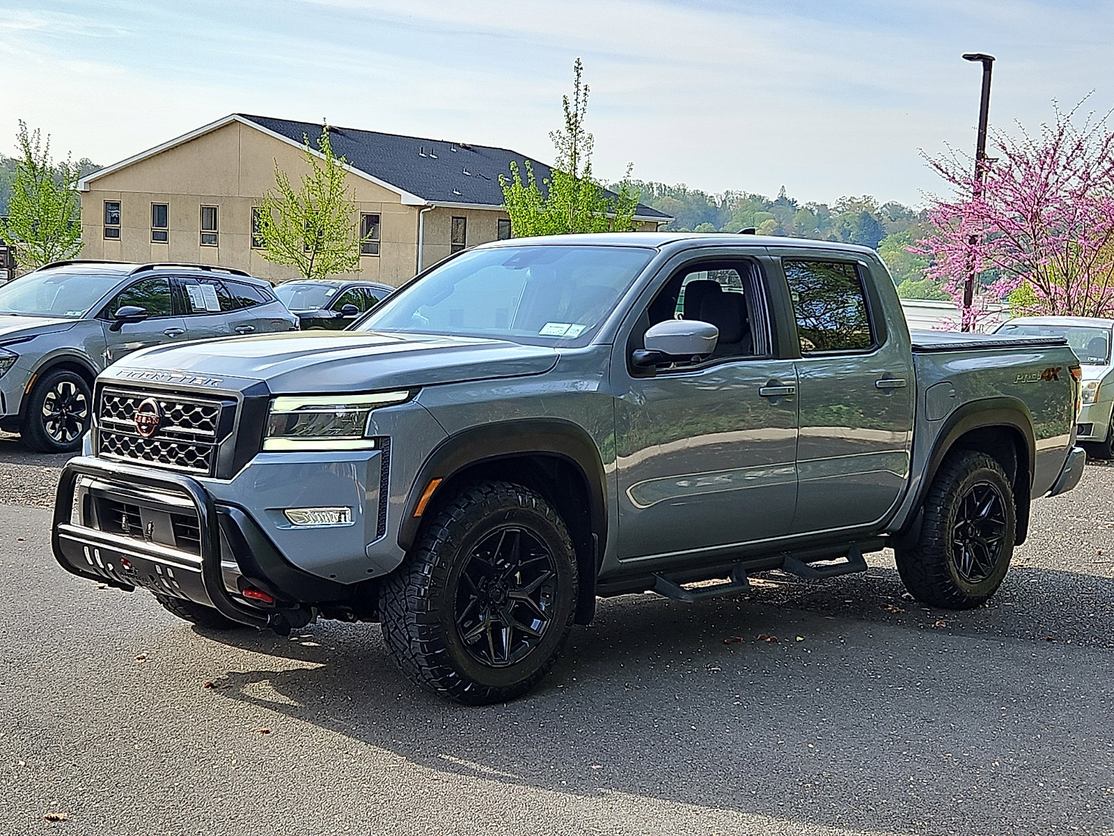 Certified 2024 Nissan Frontier PRO-4X w/ Pro Convenience Package image 3