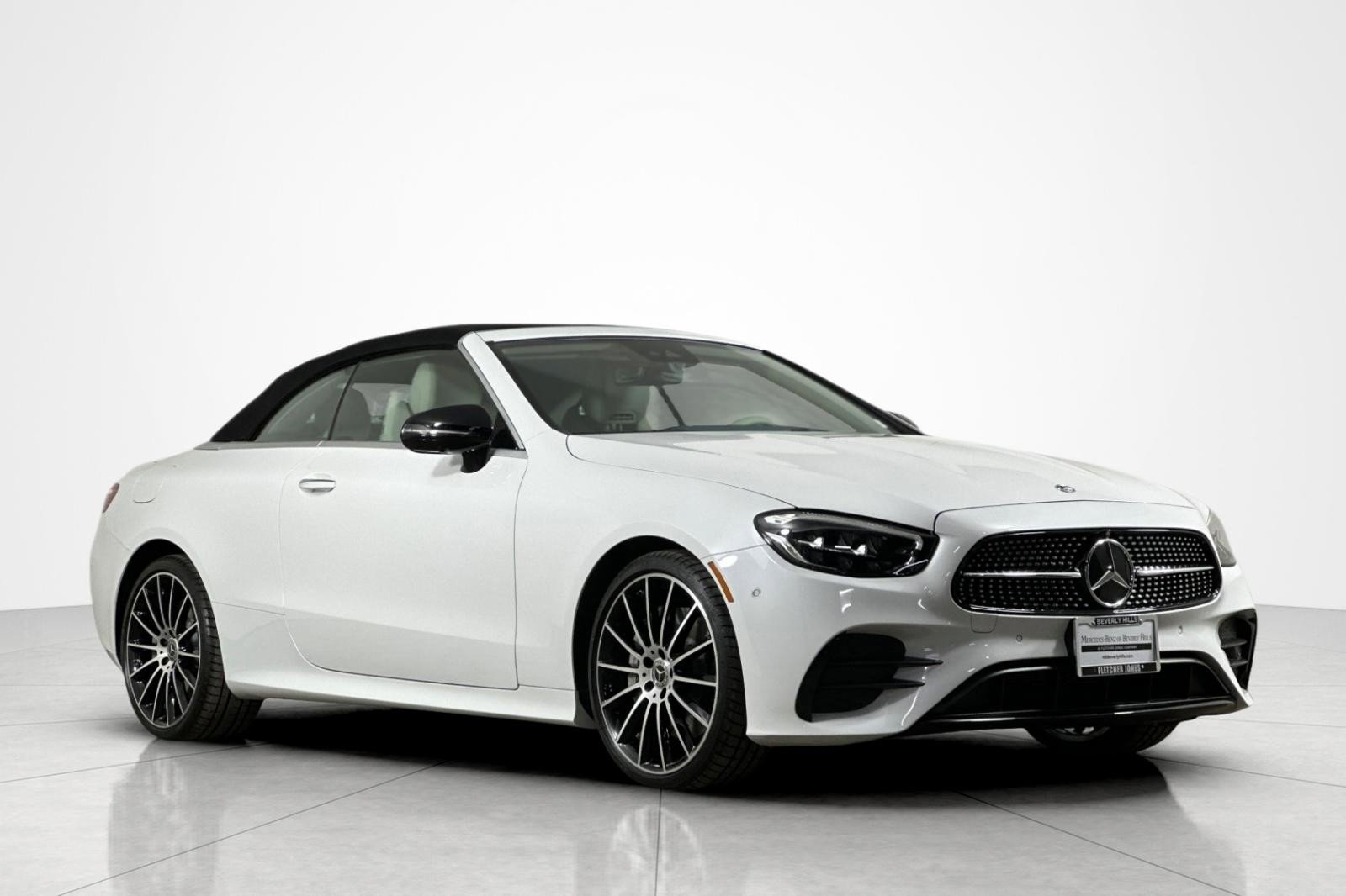 Used 2023 Mercedes-Benz E 450 4MATIC Cabriolet image 9