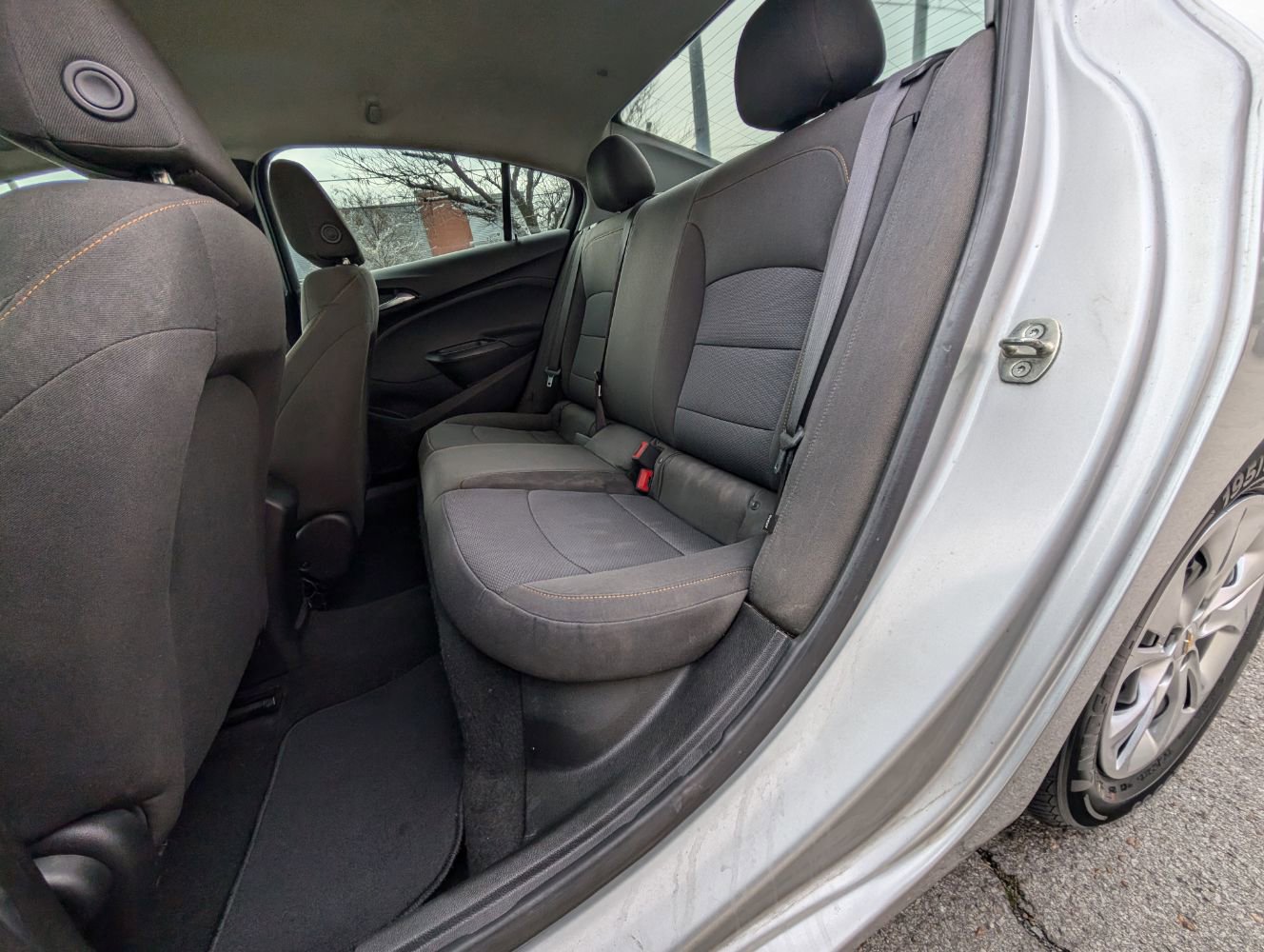 Used 2019 Chevrolet Cruze LS image 18