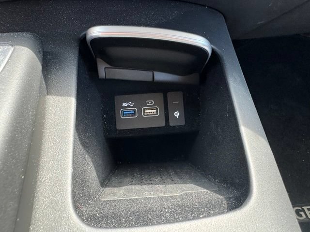 Certified 2023 Genesis GV70 2.5T w/ Select Package AWD/4WD image 31