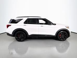 Used 2024 Ford Explorer ST w/ Equipment Group 401A image 4