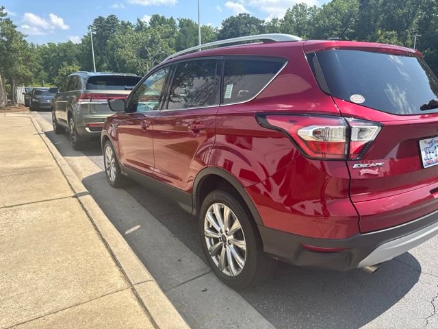 Used 2017 Ford Escape Titanium FWD image 10