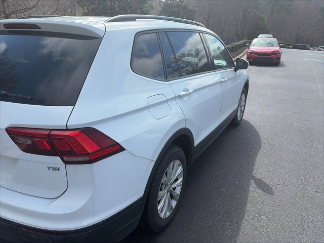 Used 2018 Volkswagen Tiguan S image 9