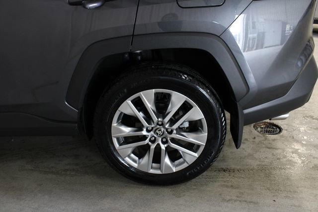 Used 2025 Toyota RAV4 XLE Premium w/ Weather Package AWD/4WD image 31
