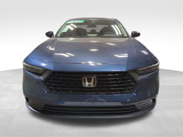 New 2025 Honda Accord SE image 9