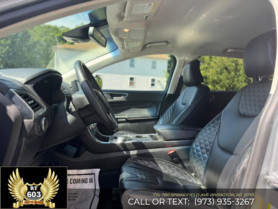 Used 2023 Ford Edge Titanium image 22