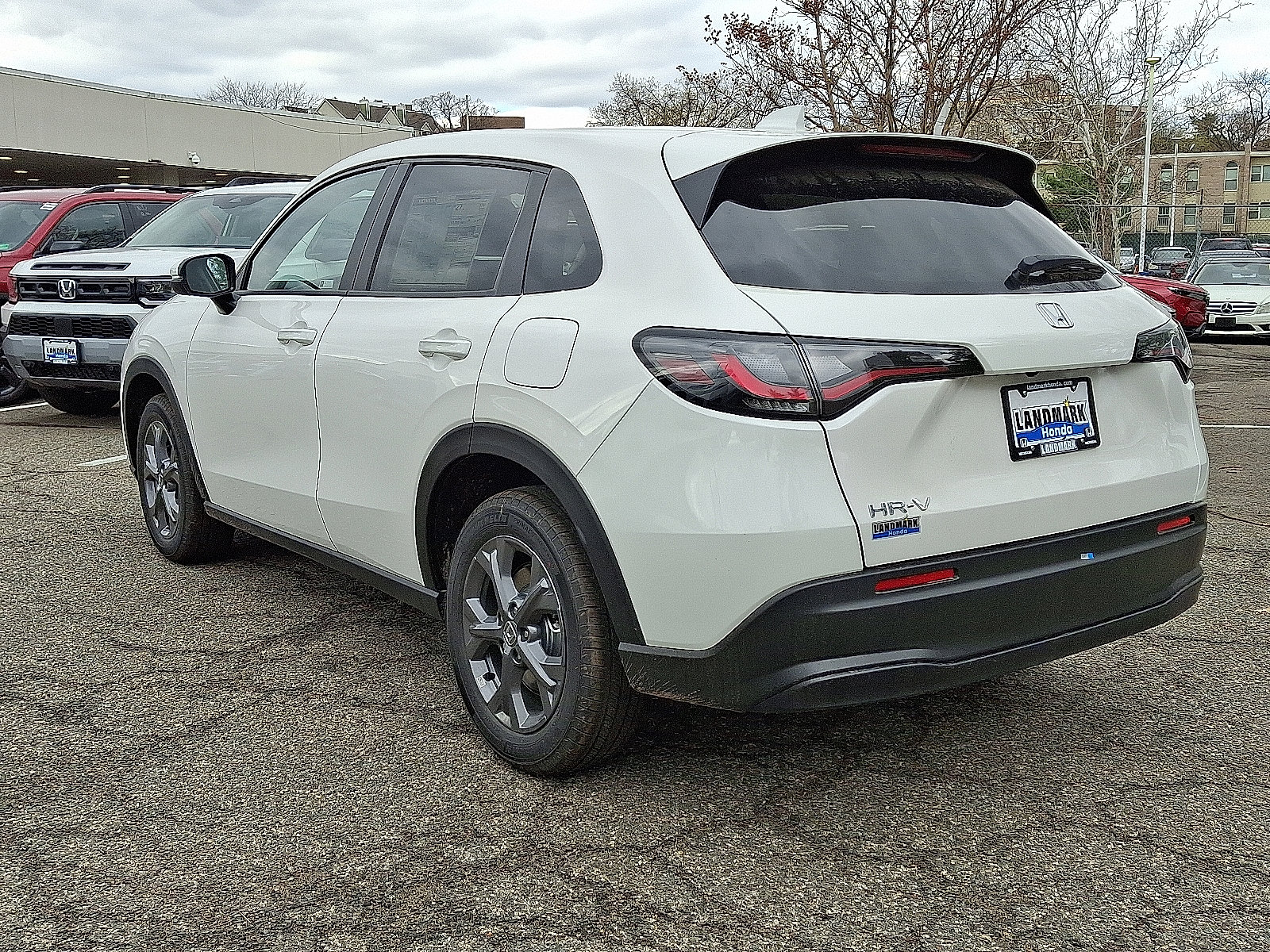 New 2026 Honda HR-V LX image 4