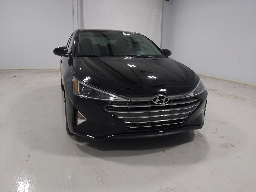 Used 2020 Hyundai Elantra SEL FWD image 14