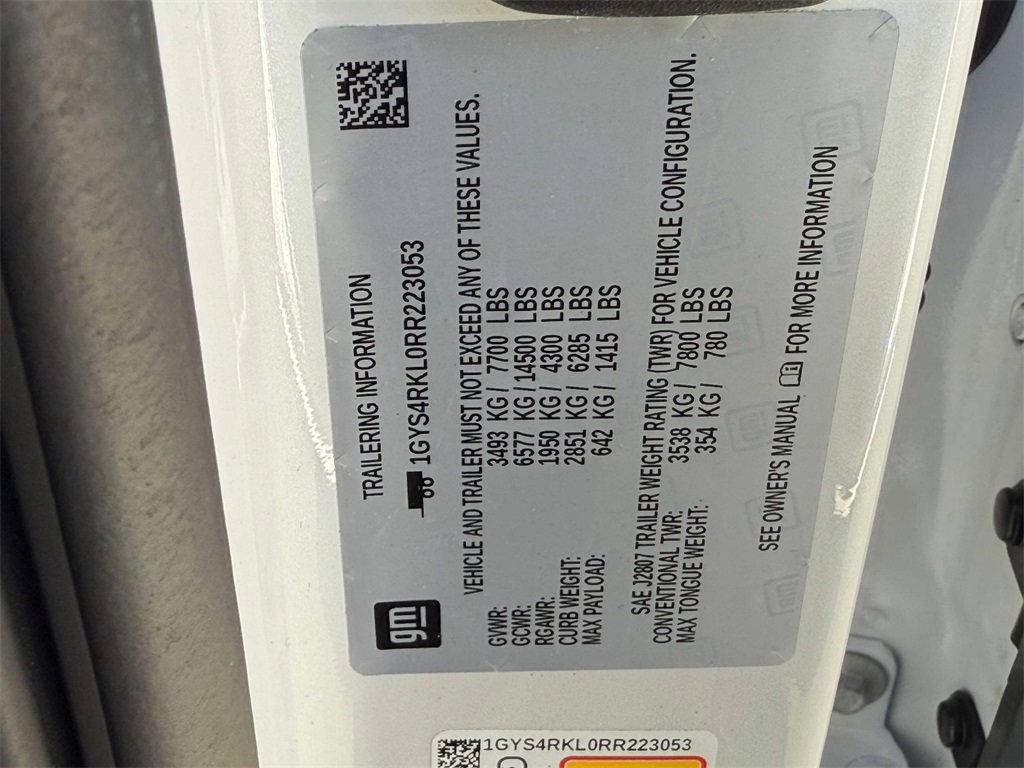 Used 2024 Cadillac Escalade ESV Sport Platinum w/ LPO, ONYX Package image 35