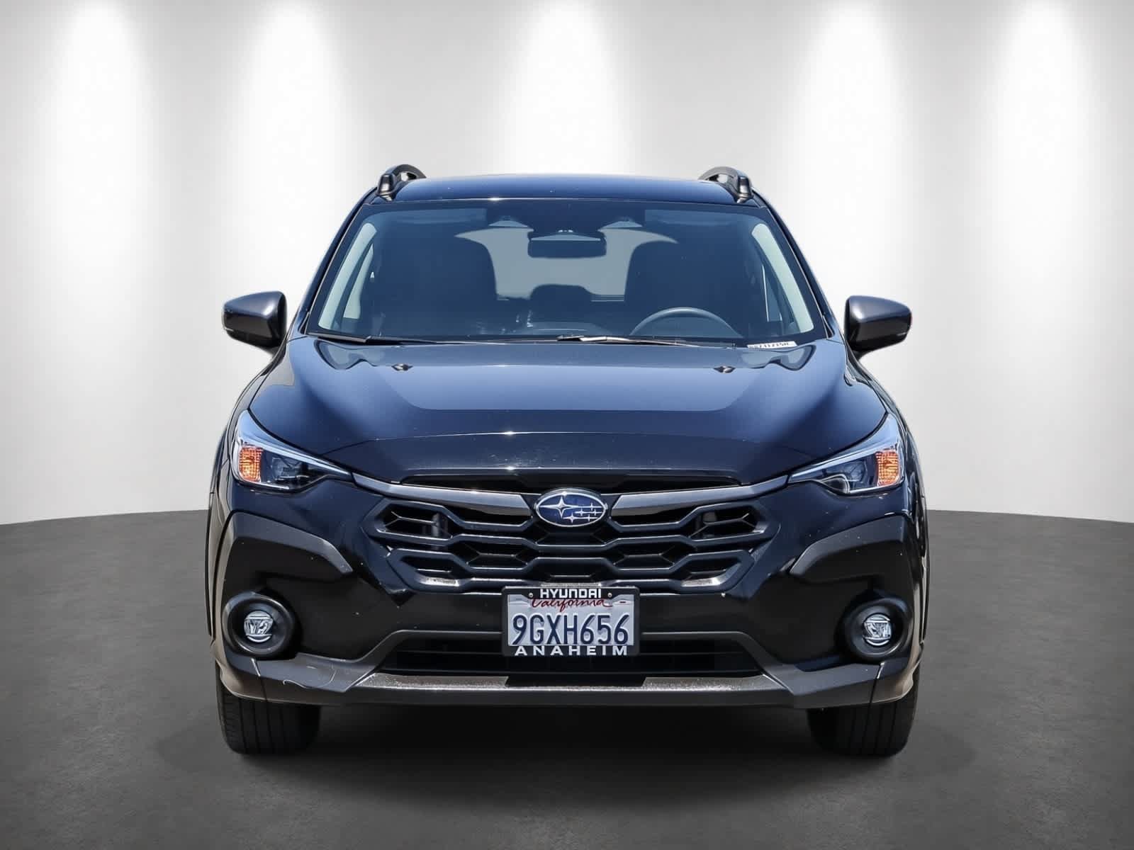 Used 2024 Subaru Crosstrek 2.0i Premium AWD/4WD image 2
