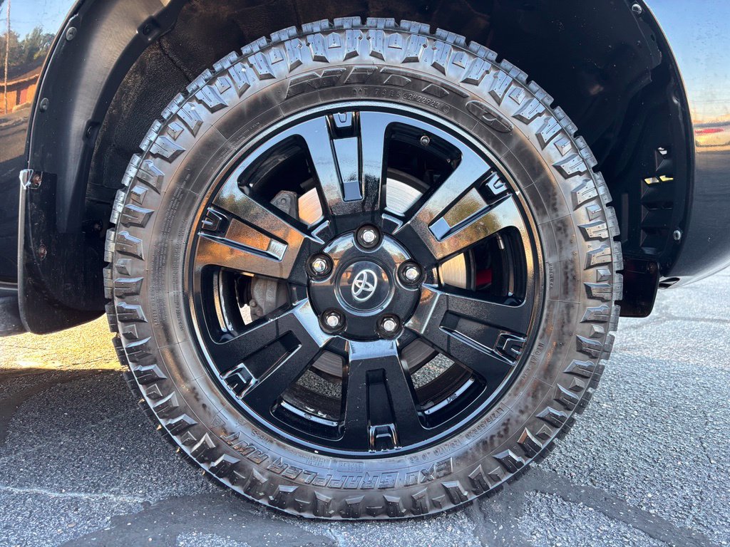 Used 2018 Toyota Sequoia TRD Sport AWD/4WD image 13