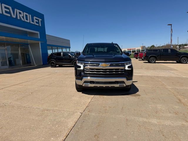 Certified 2023 Chevrolet Silverado 1500 LTZ AWD/4WD image 9