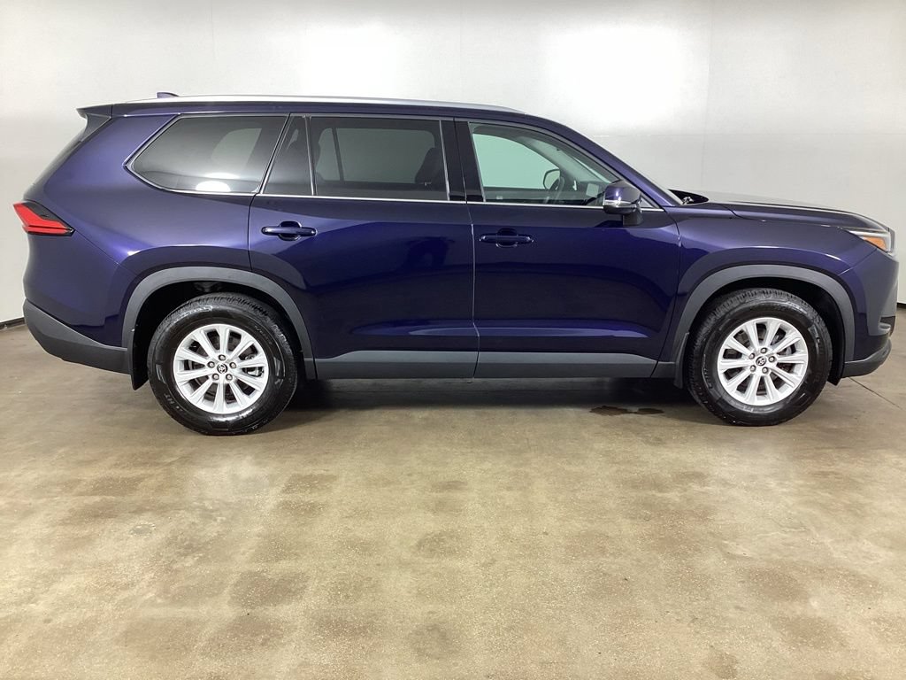 Used 2024 Toyota Grand Highlander AWD image 5