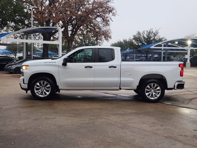 Used 2020 Chevrolet Silverado 1500 Custom w/ Custom Value Package image 12