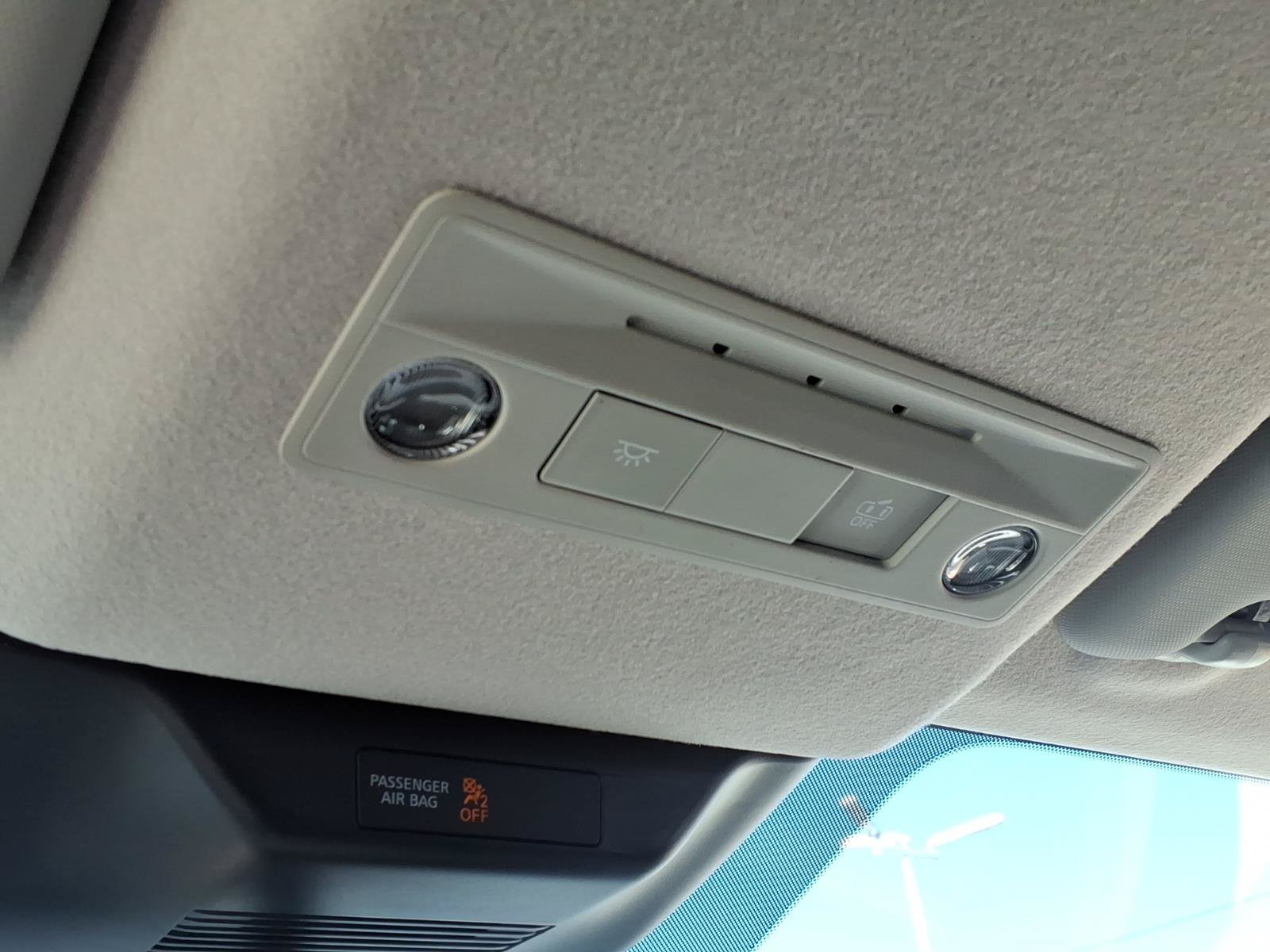 New 2027 Nissan Kicks SV AWD/4WD image 18