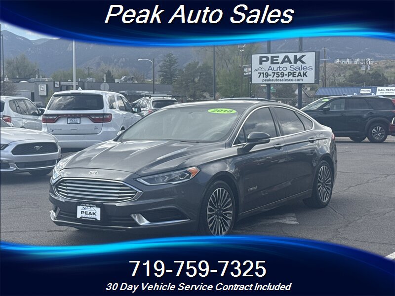 Used 2018 Ford Fusion SE w/ Equipment Group 602A FWD image 3