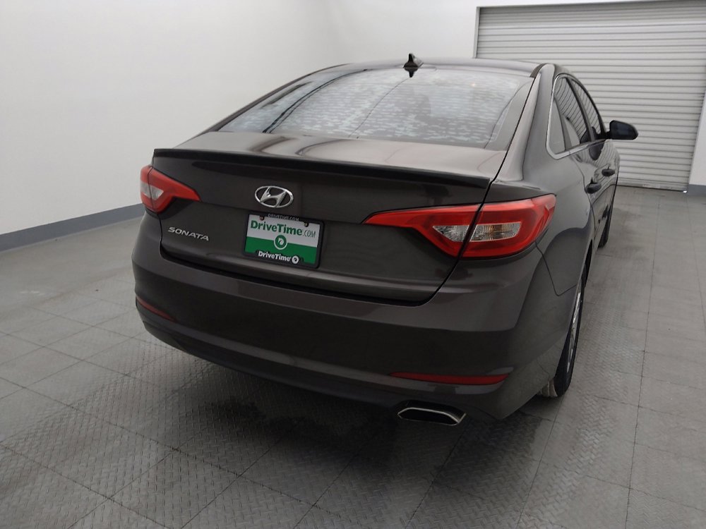 Used 2015 Hyundai Sonata SE image 7