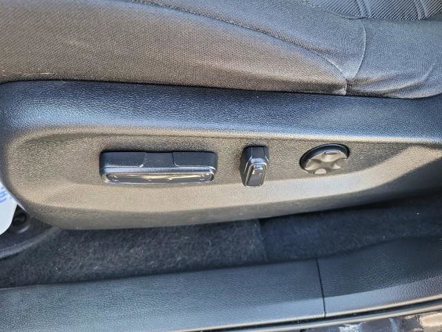 Used 2019 Honda CR-V EX image 10