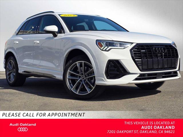 Used 2023 Audi Q3 2.0T Premium w/ Black Optic Sport Package AWD/4WD image 1