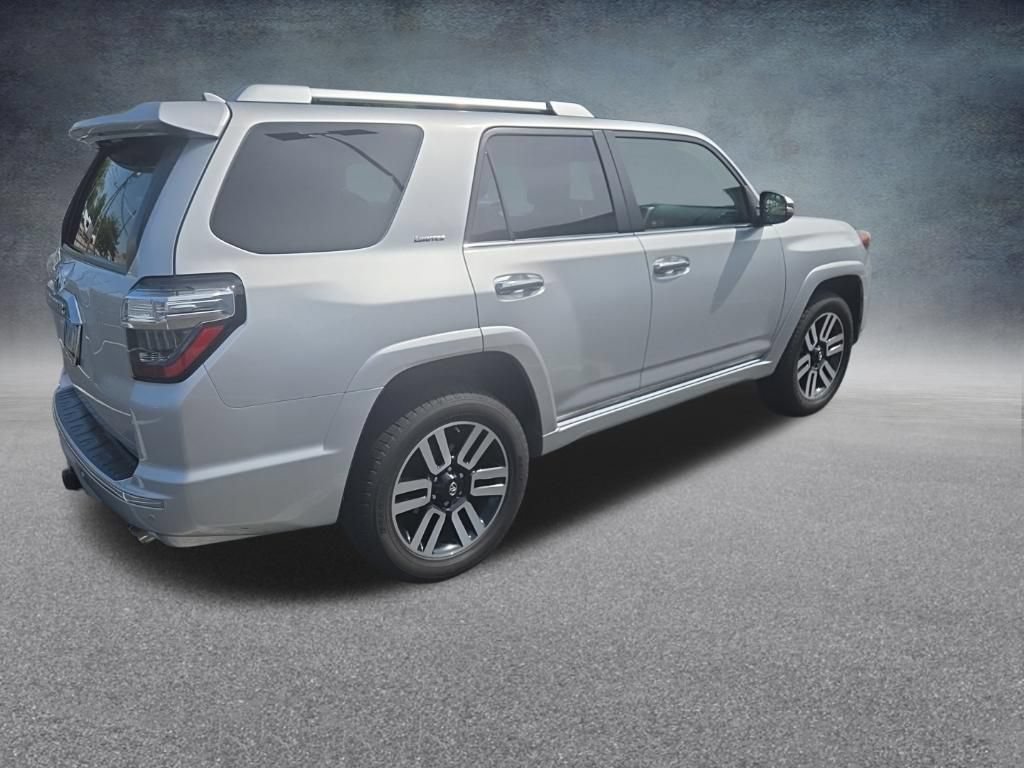 Used 2014 Toyota 4Runner Limited AWD/4WD image 4