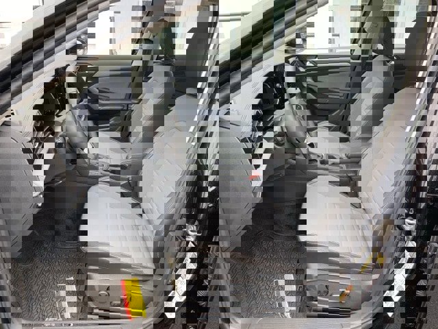 New 2025 Volkswagen Jetta SE image 28