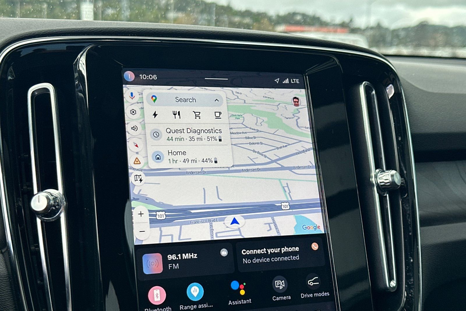 Used 2023 Volvo XC40 Recharge Ultimate w/ Protection Package Premier image 21