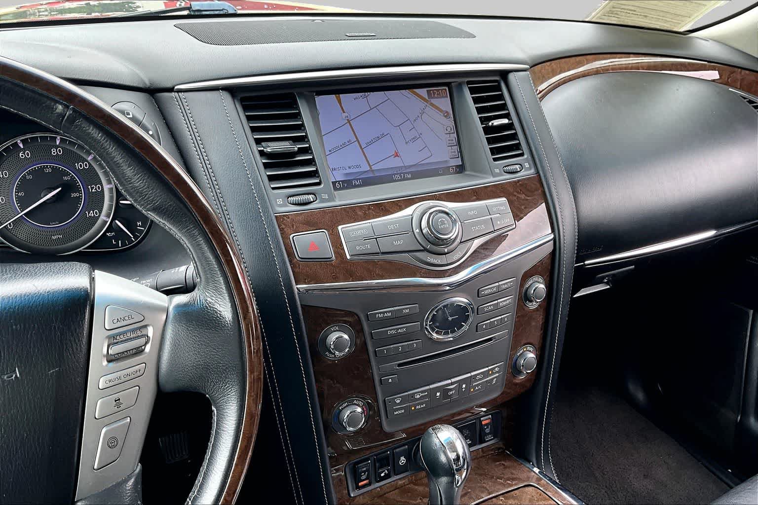 Used 2015 INFINITI QX80 4WD w/ Theater Package image 7