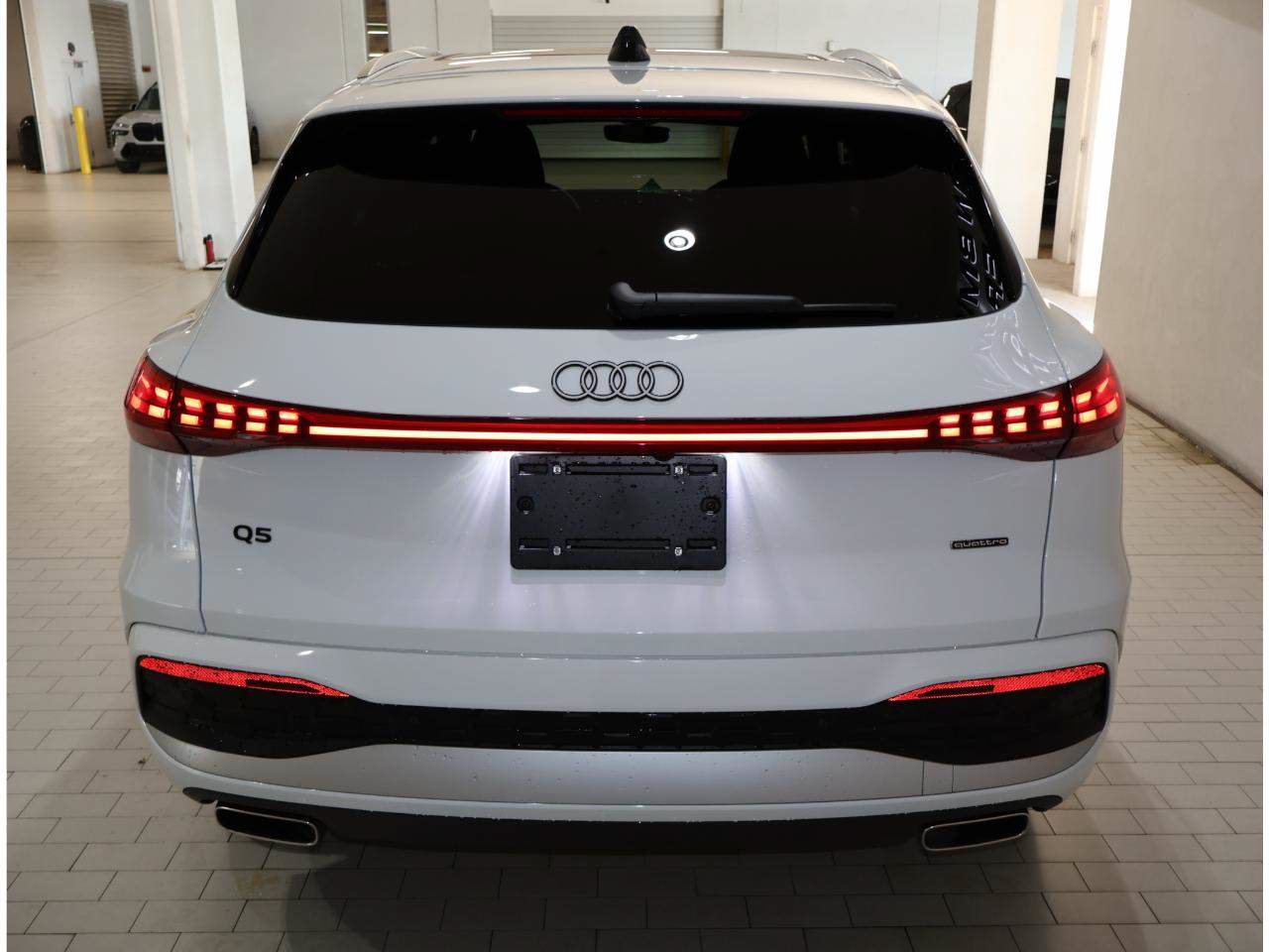 Used 2025 Audi Q5 Premium Plus AWD/4WD image 6