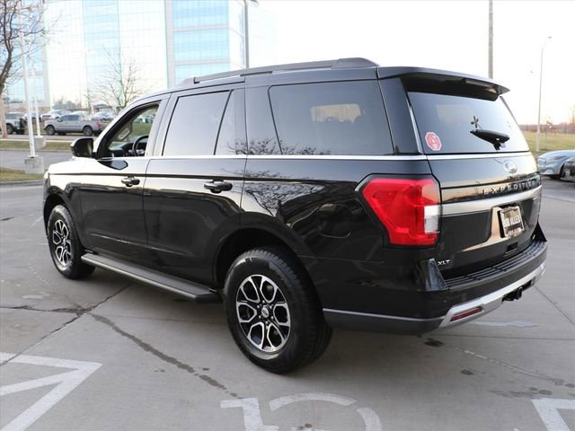 Used 2024 Ford Expedition XLT image 4