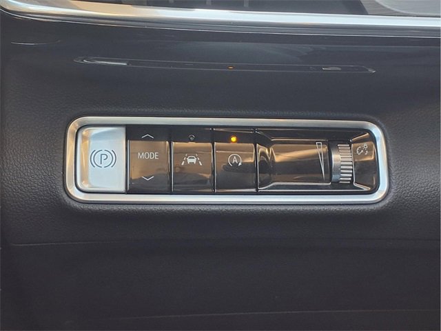 Certified 2025 Buick Envision Preferred image 14