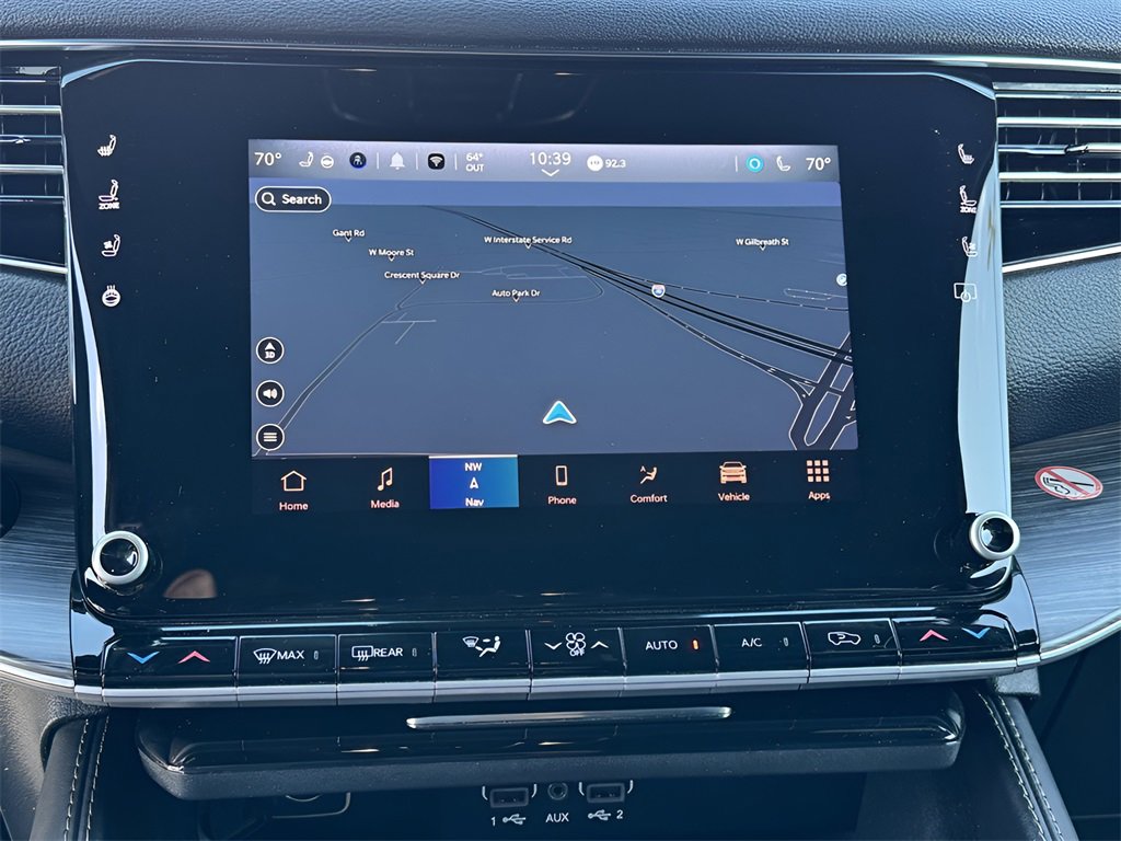 Used 2024 Jeep Wagoneer L Series III w/ Flexible Seating Group image 27