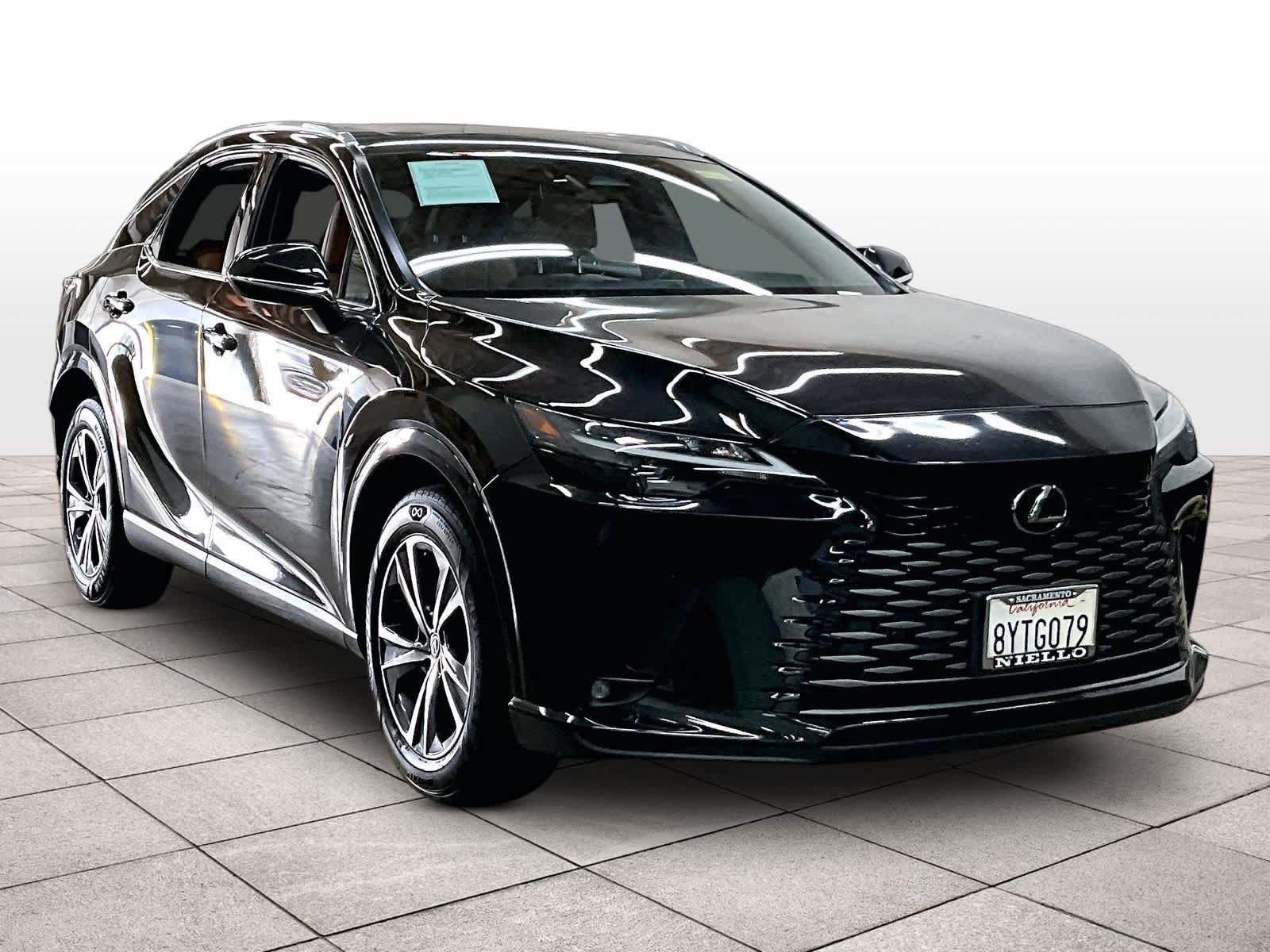 Used 2023 Lexus RX 350 w/ Cold Area Package AWD/4WD image 2