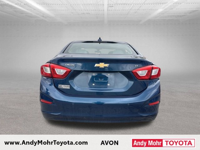 Used 2019 Chevrolet Cruze LT w/ Sun And Sound Package FWD image 7