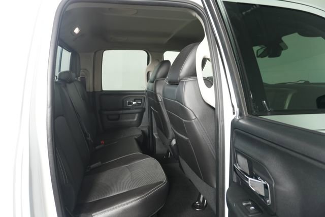 Used 2015 RAM 1500 Laramie w/ Convenience Group AWD/4WD image 31