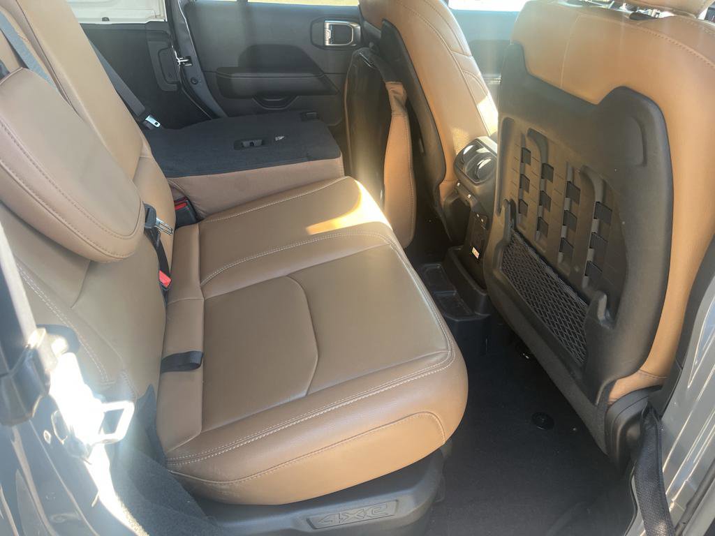 Used 2021 Jeep Wrangler Unlimited Rubicon 4xe image 42