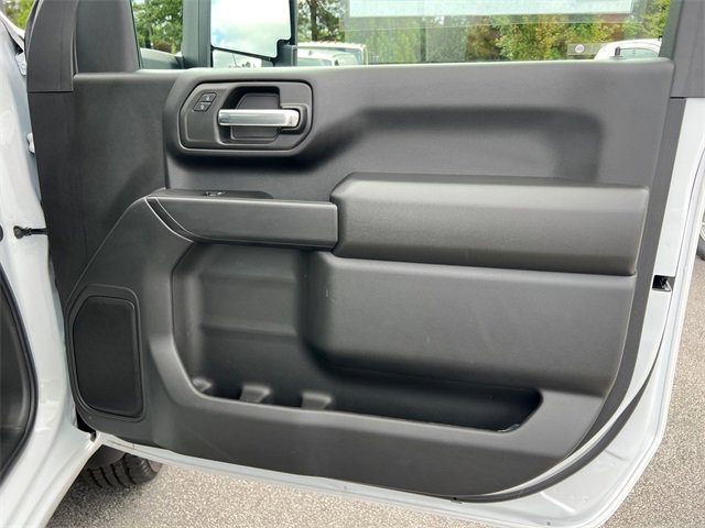 Certified 2025 GMC Sierra 2500 Pro w/ Convenience Package image 14