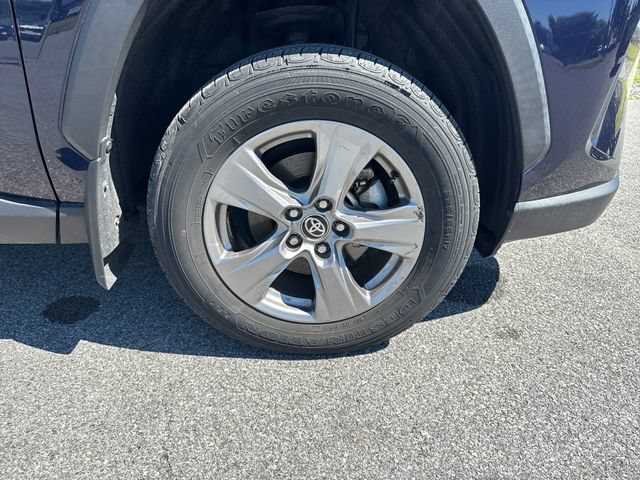 Used 2024 Toyota RAV4 XLE w/ Convenience Package AWD/4WD image 9