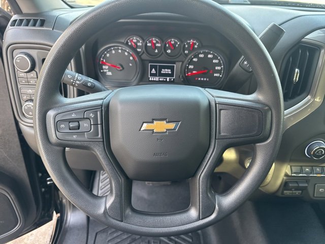 Used 2025 Chevrolet Silverado 1500 Custom w/ Turbomax Blackout Package image 15