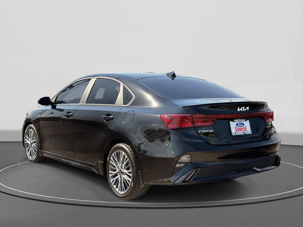 Used 2023 Kia Forte GT-Line w/ GT-Line Premium Package FWD image 7