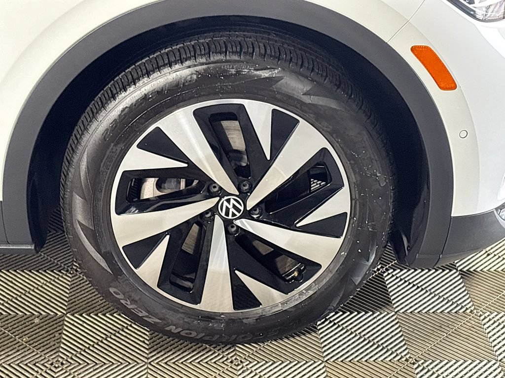 Certified 2024 Volkswagen ID.4 2WD image 24