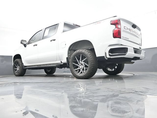 Used 2023 Chevrolet Silverado 1500 Custom AWD/4WD image 31